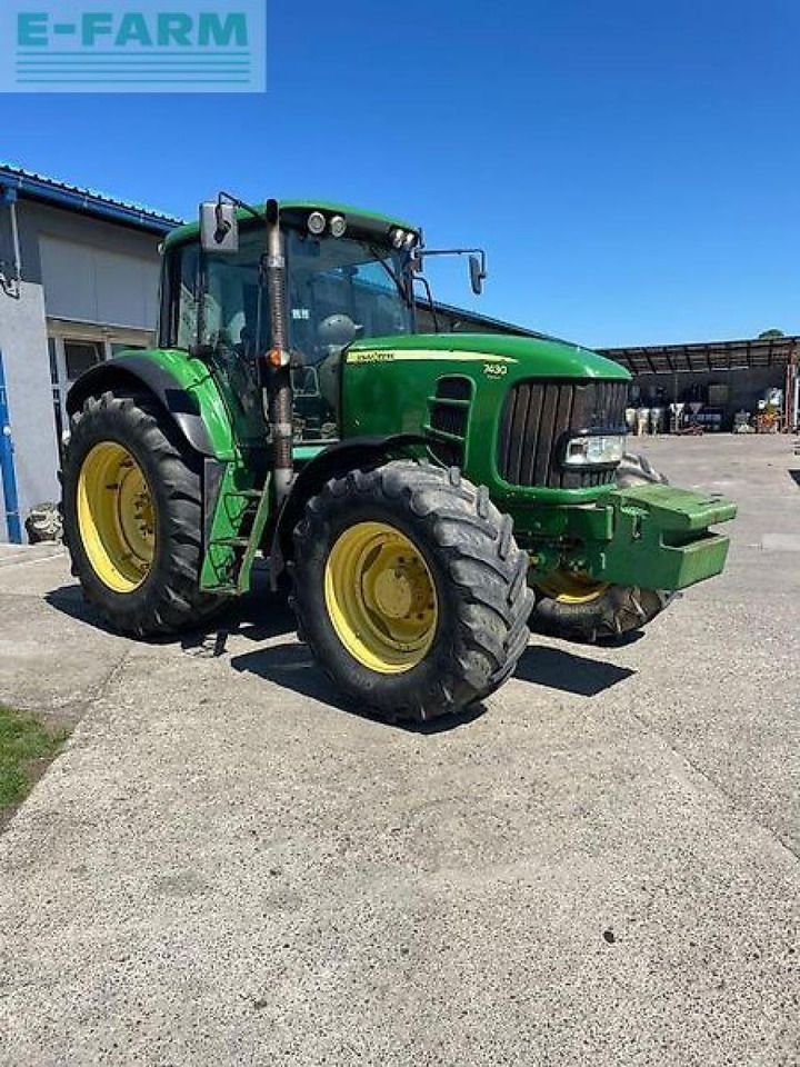 John Deere 7430 - Traktor: slika 2 John Deere 7430 - Traktor: slika 2