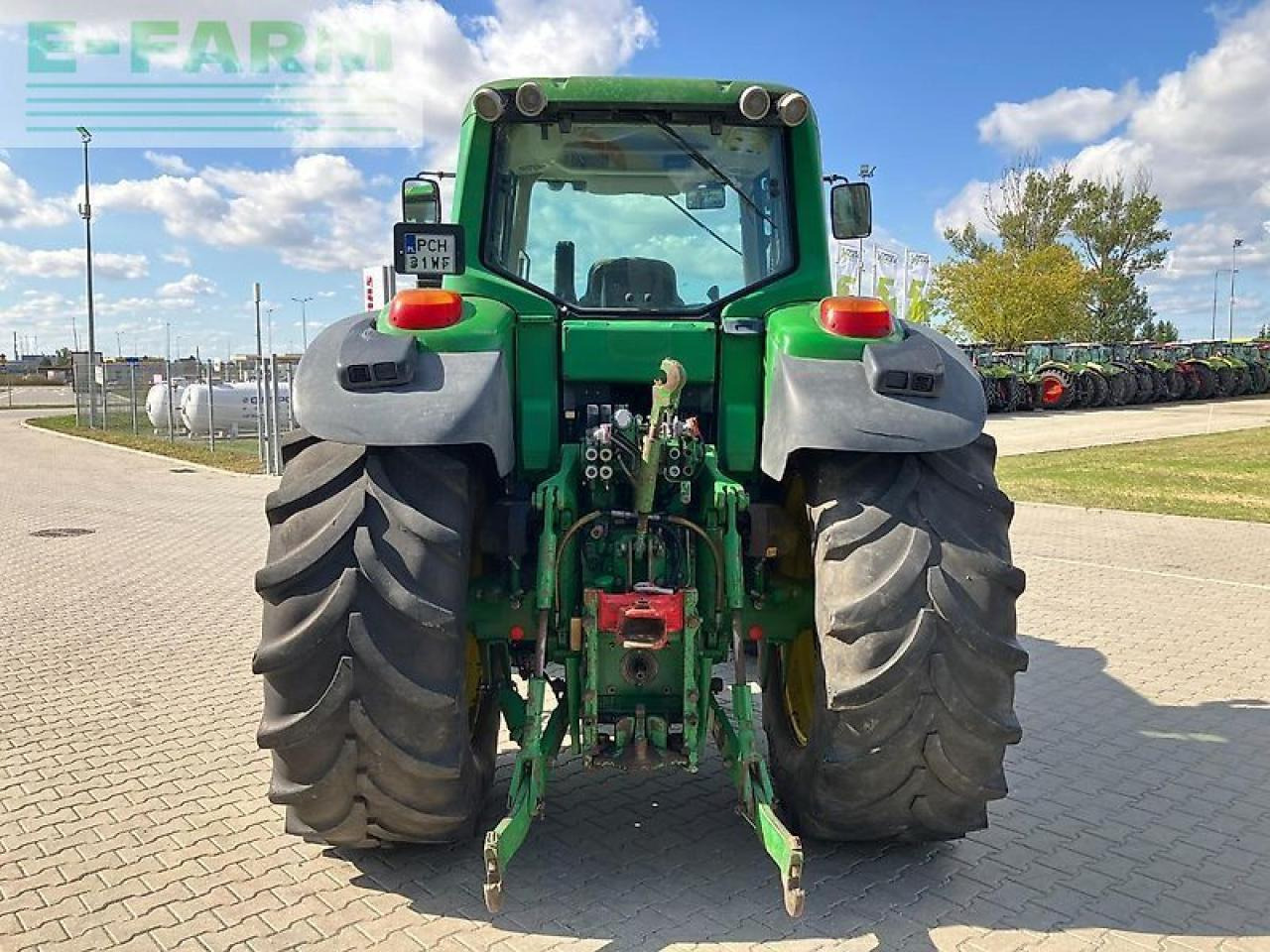 John Deere 7430 - Traktor: slika 4 John Deere 7430 - Traktor: slika 4