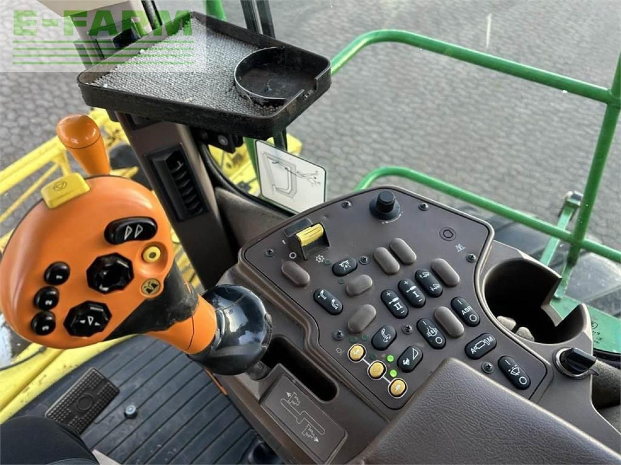 John Deere 7700 - Priključek za kombajn za krmo: slika 3 John Deere 7700 - Priključek za kombajn za krmo: slika 3