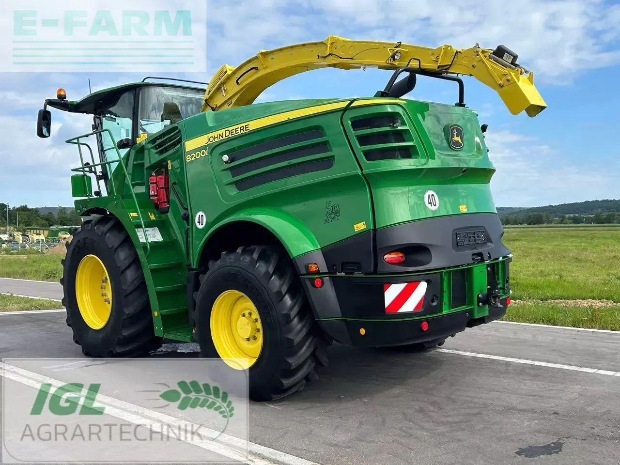 John Deere 8200 i - Kombajn za krmo: slika 4 John Deere 8200 i - Kombajn za krmo: slika 4
