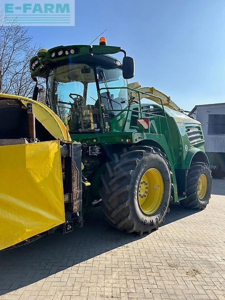 John Deere 8200i - Kombajn za krmo: slika 1 John Deere 8200i - Kombajn za krmo: slika 1