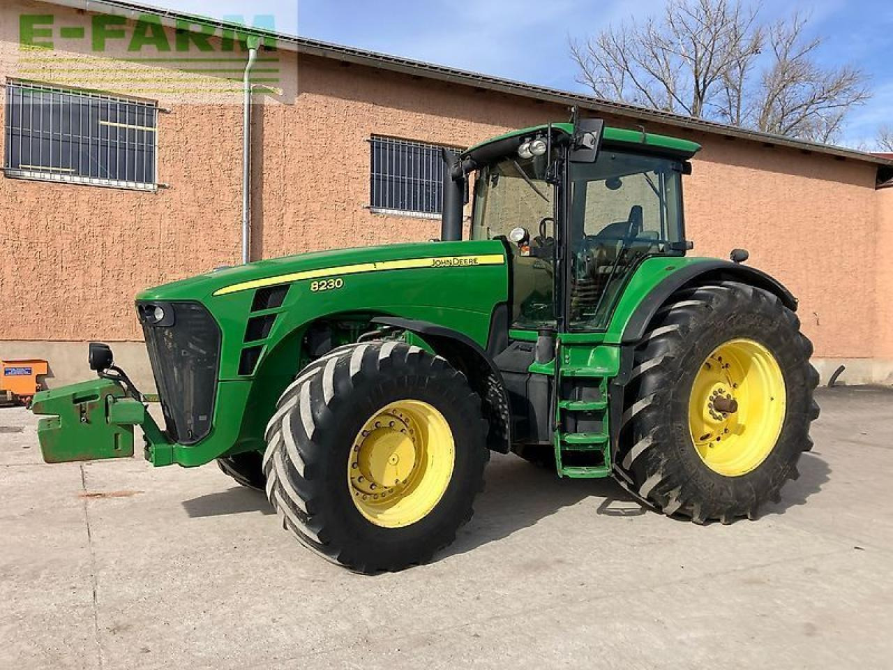 John Deere 8230 ils, powr shift - Traktor: slika 1 John Deere 8230 ils, powr shift - Traktor: slika 1