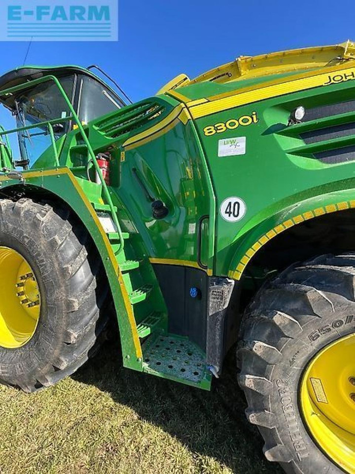 Kombajn za krmo John Deere 8300: slika 12