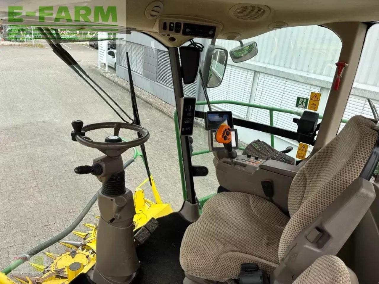 Kombajn za krmo John Deere 8300i: slika 15