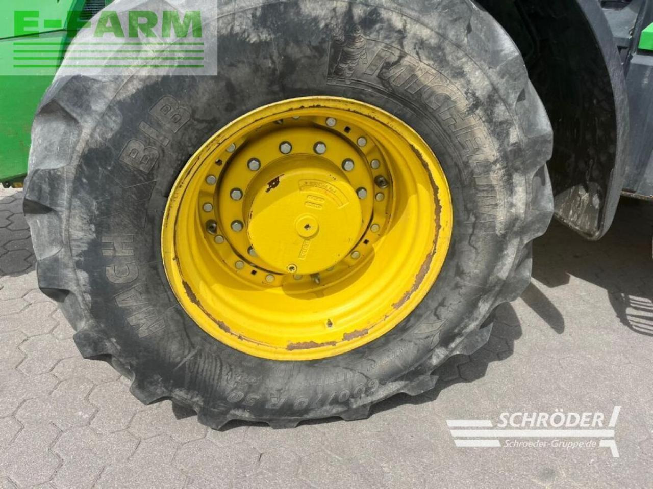 John Deere 8335 r autopower + zwillingsbereifung - Traktor: slika 3 John Deere 8335 r autopower + zwillingsbereifung - Traktor: slika 3