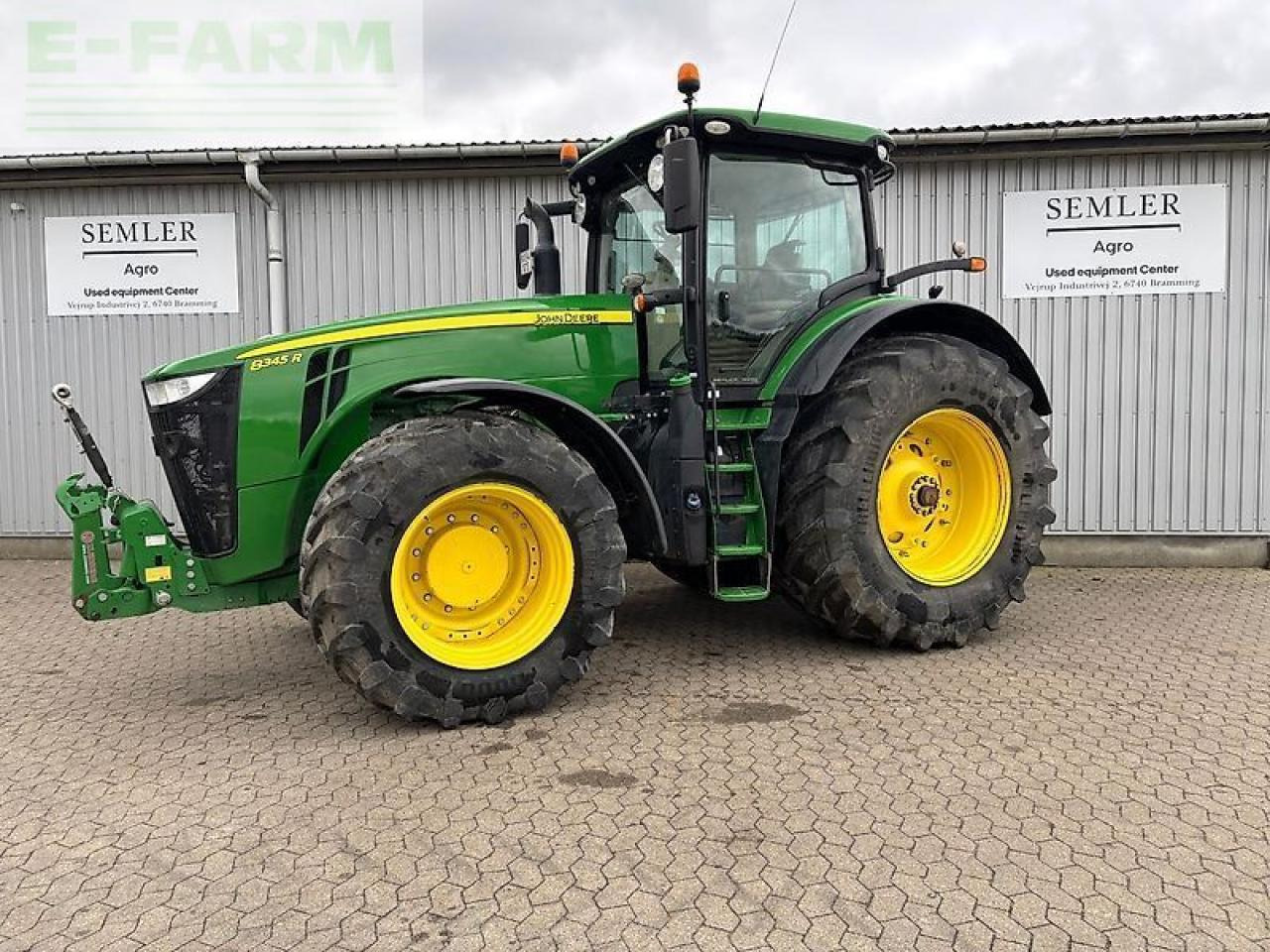 John Deere 8345r - Traktor: slika 1 John Deere 8345r - Traktor: slika 1