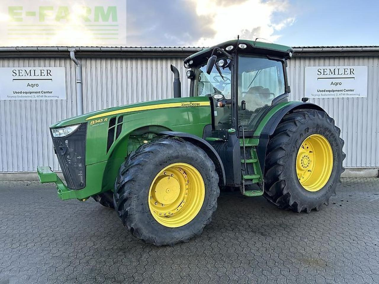 John Deere 8345r - Traktor: slika 1 John Deere 8345r - Traktor: slika 1