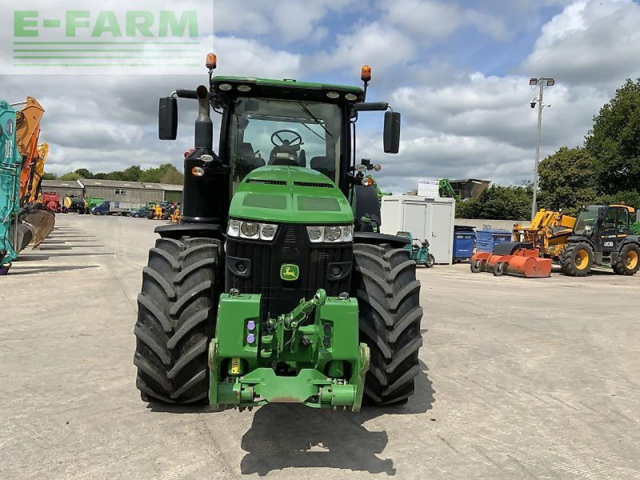 John Deere 8370r ultimate edition tractor (st23424) - Traktor: slika 3 John Deere 8370r ultimate edition tractor (st23424) - Traktor: slika 3