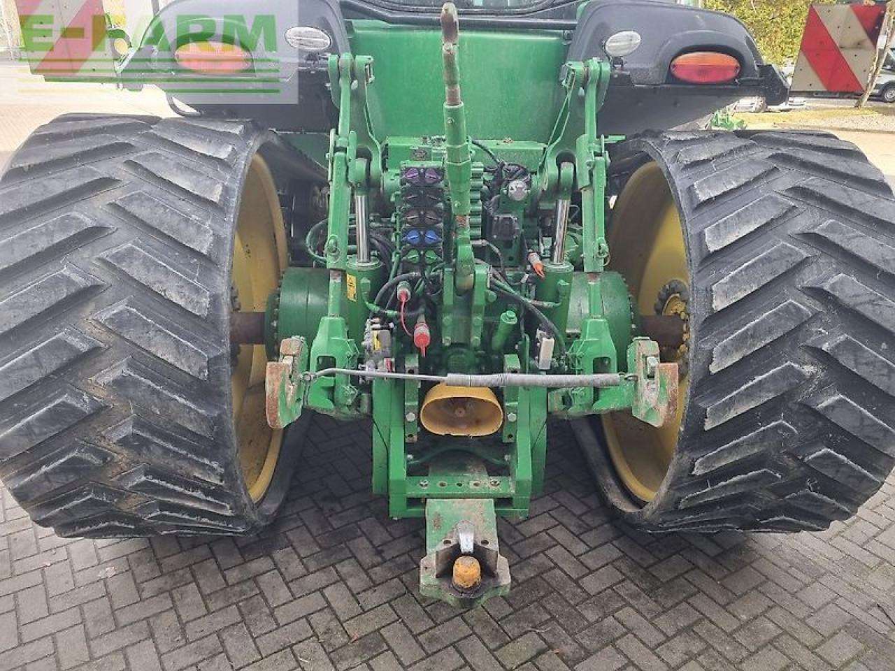 John Deere 8370rt my18 e23 40 - Traktor goseničar: slika 4 John Deere 8370rt my18 e23 40 - Traktor goseničar: slika 4