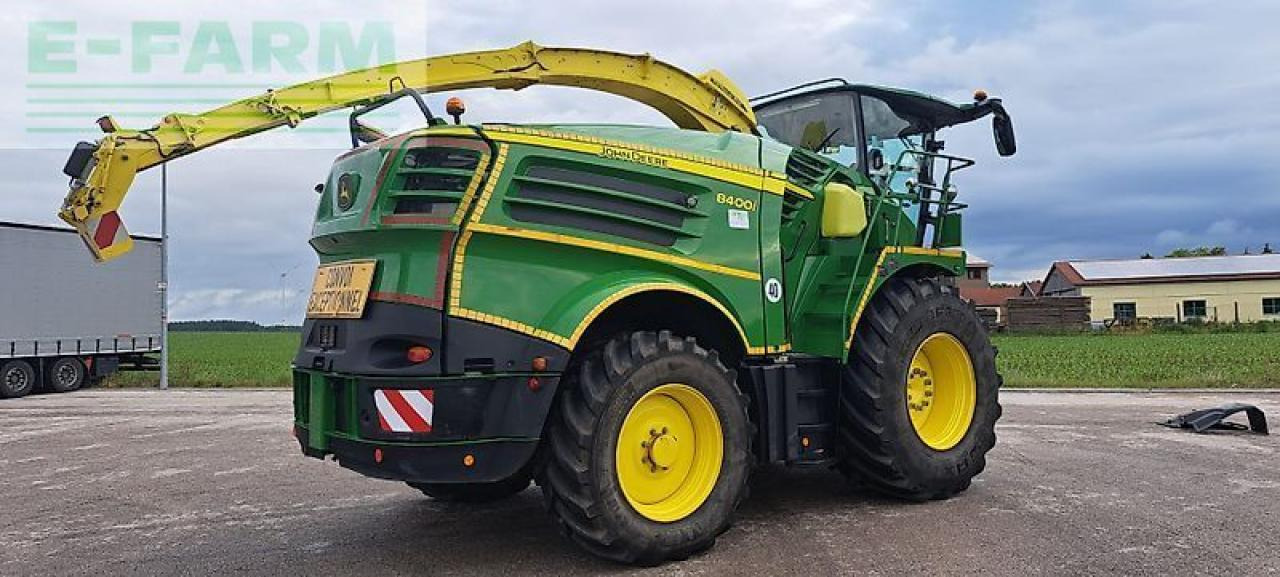 John Deere 8400 - Kombajn za krmo: slika 4 John Deere 8400 - Kombajn za krmo: slika 4