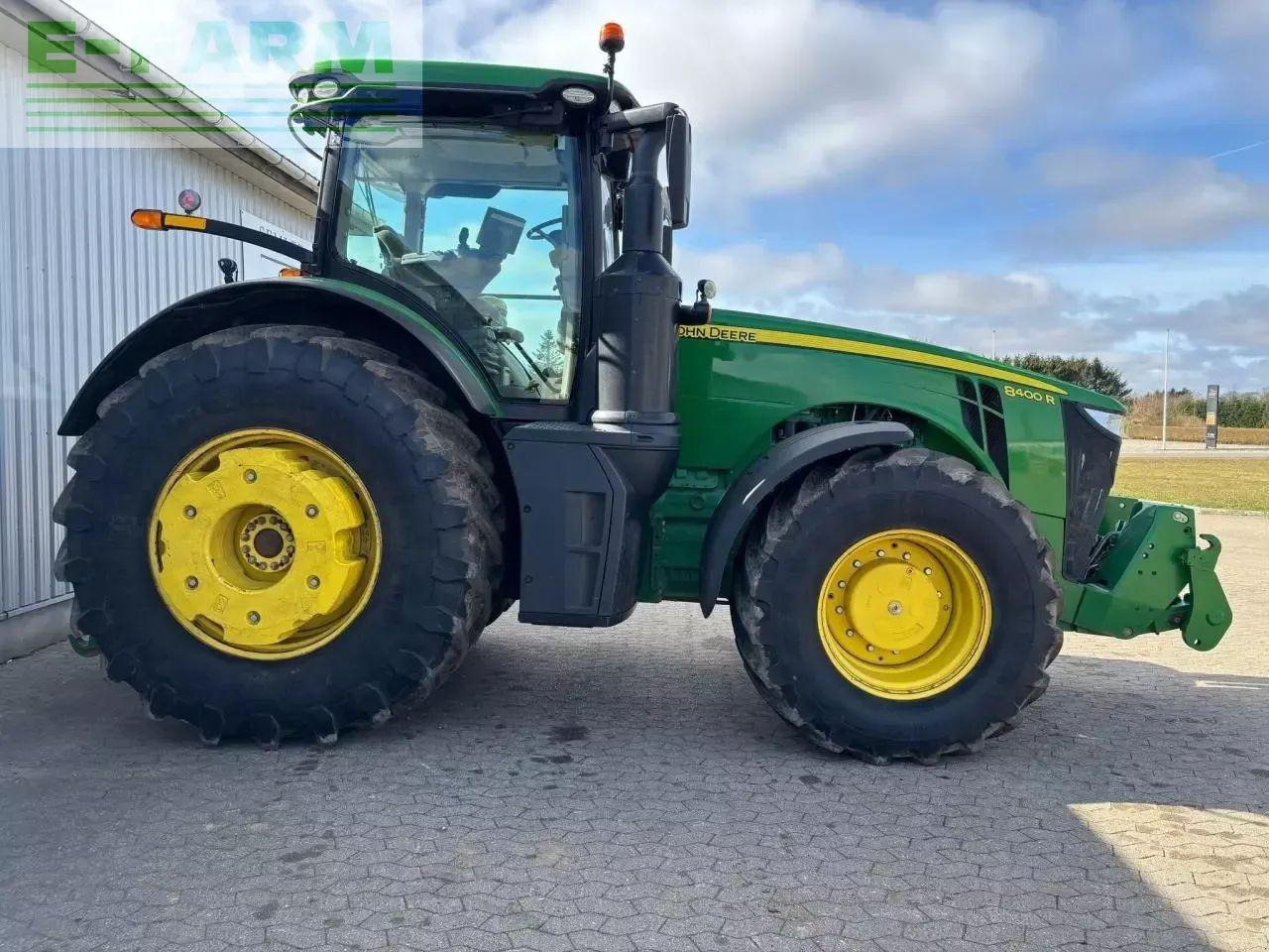 John Deere 8400r - Traktor: slika 2 John Deere 8400r - Traktor: slika 2
