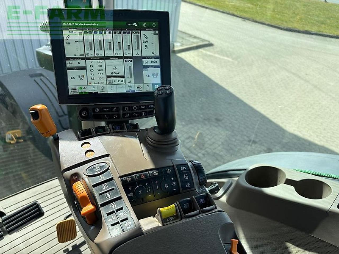 John Deere 8400r - Traktor: slika 5 John Deere 8400r - Traktor: slika 5