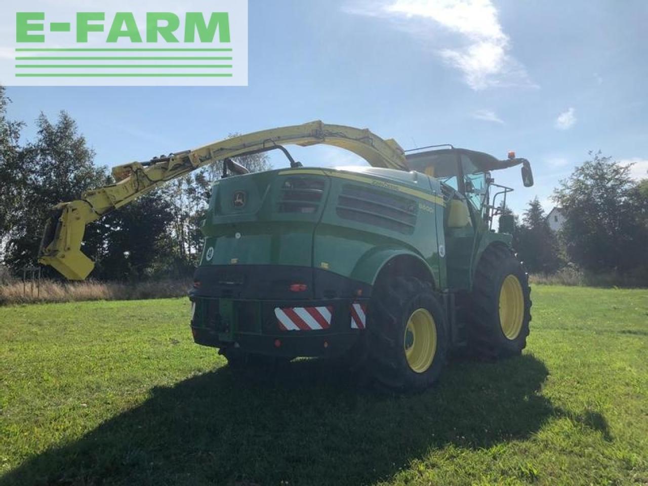 John Deere 8600 - Kombajn za krmo: slika 4 John Deere 8600 - Kombajn za krmo: slika 4