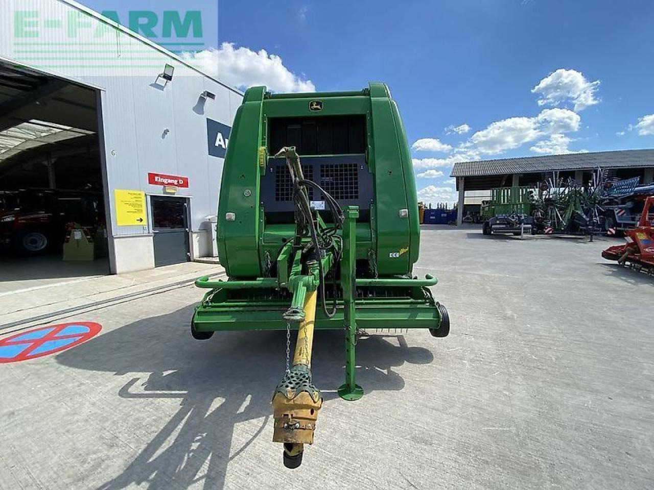 John Deere 864 - Balirka za kvadratne bale: slika 2 John Deere 864 - Balirka za kvadratne bale: slika 2