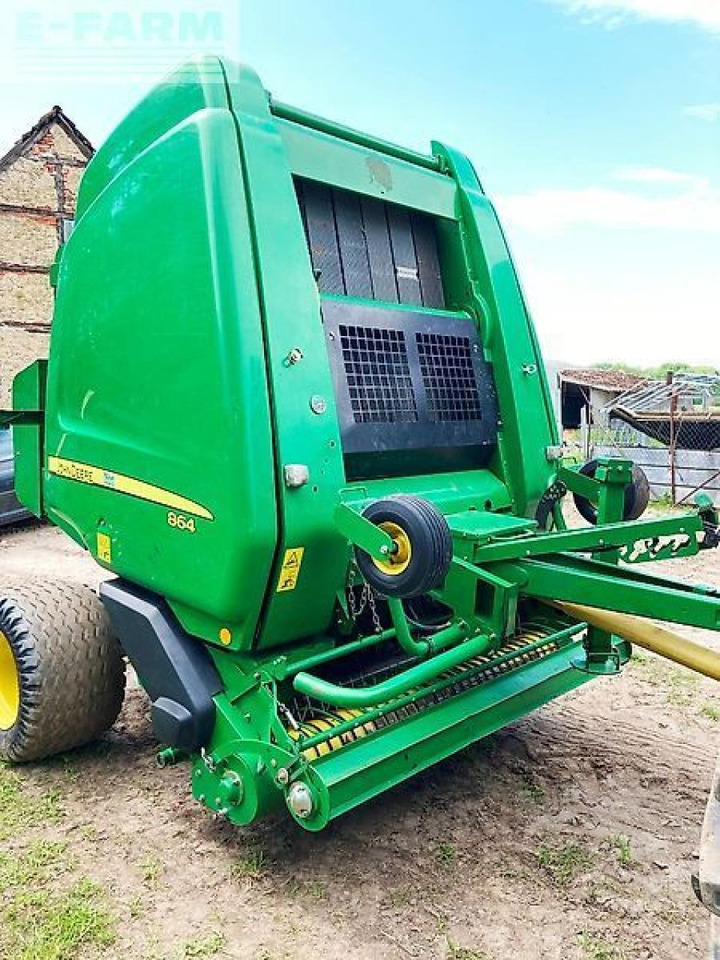 John Deere 864 premium maxicut - Balirka za kvadratne bale: slika 1 John Deere 864 premium maxicut - Balirka za kvadratne bale: slika 1