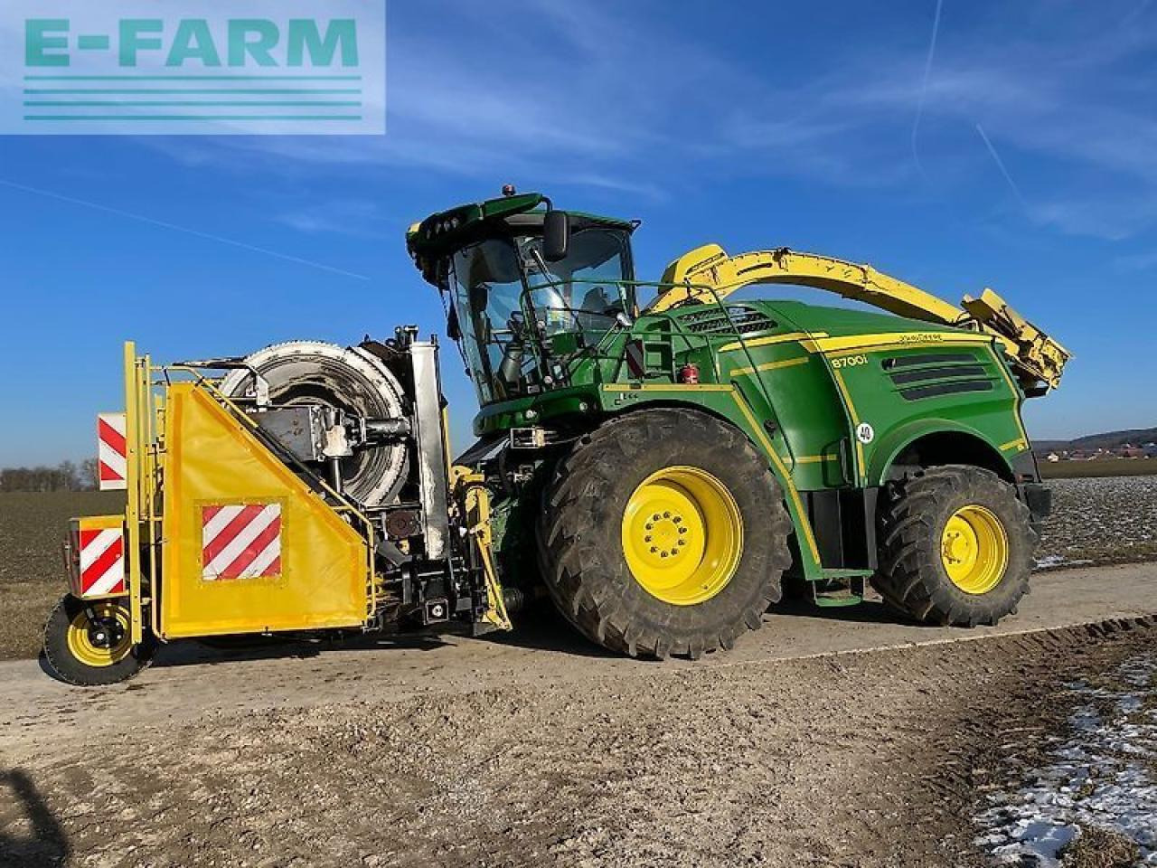 John Deere 8700i - Kombajn za krmo: slika 3 John Deere 8700i - Kombajn za krmo: slika 3