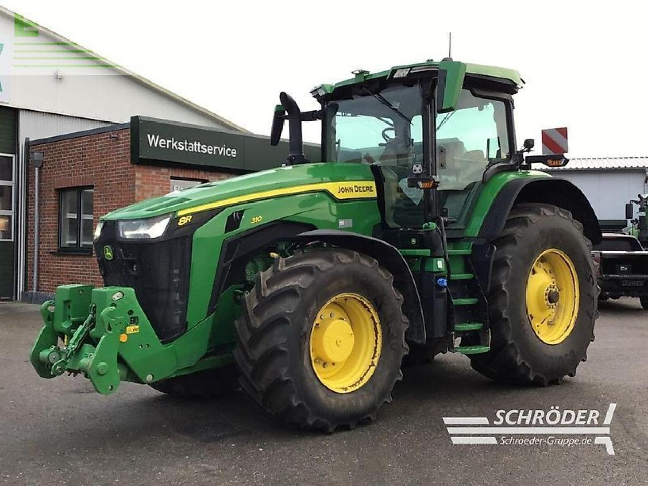John Deere 8r 310 e23 powershift - Traktor: slika 1 John Deere 8r 310 e23 powershift - Traktor: slika 1