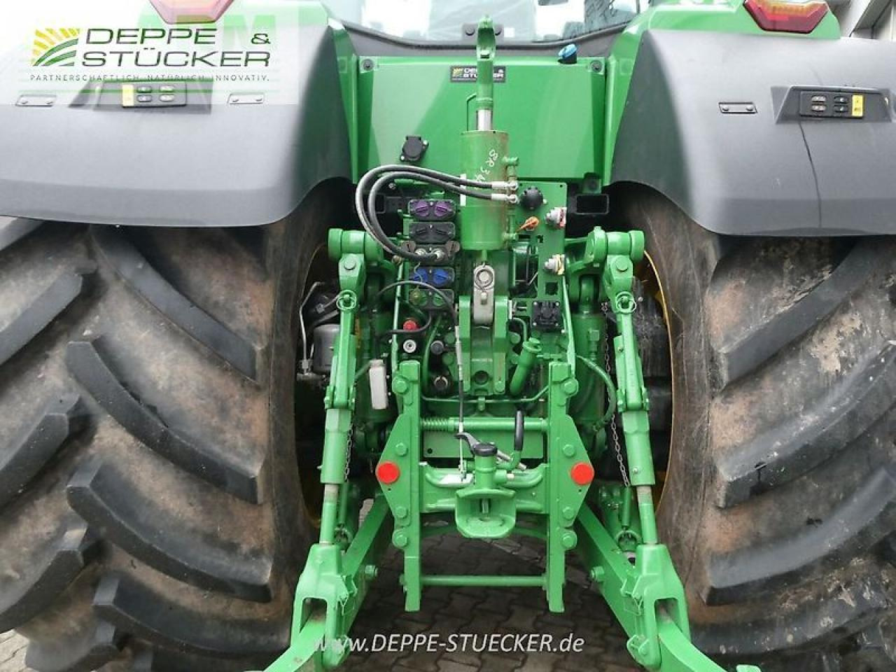 John Deere 8r 340 - Traktor: slika 4 John Deere 8r 340 - Traktor: slika 4