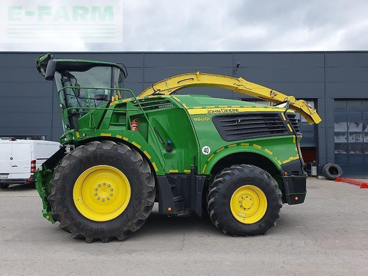 John Deere 9800 - Kombajn za krmo: slika 4 John Deere 9800 - Kombajn za krmo: slika 4