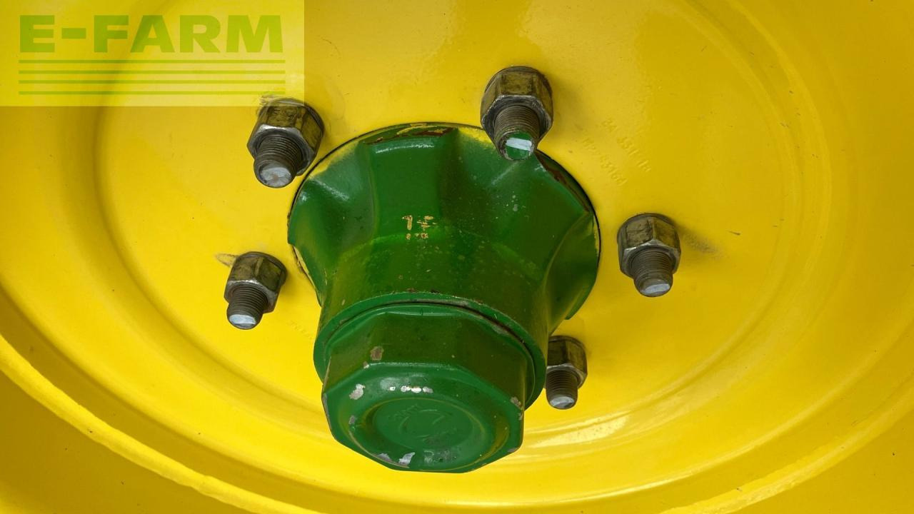 Balirka za kvadratne bale John Deere V461R: slika 37