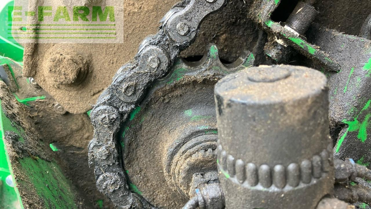 Balirka za kvadratne bale John Deere V461R: slika 31