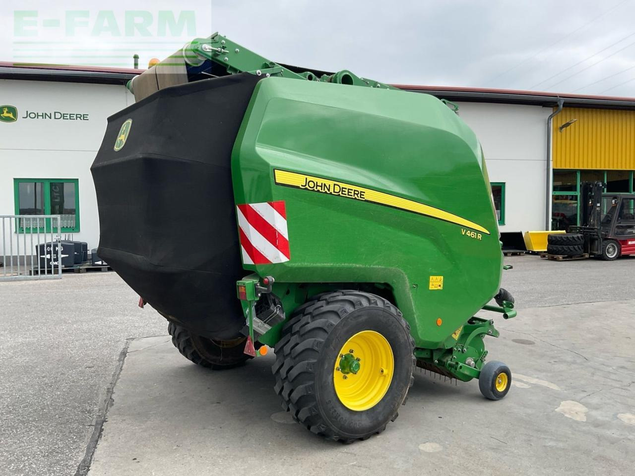Balirka za kvadratne bale John Deere V461R: slika 8