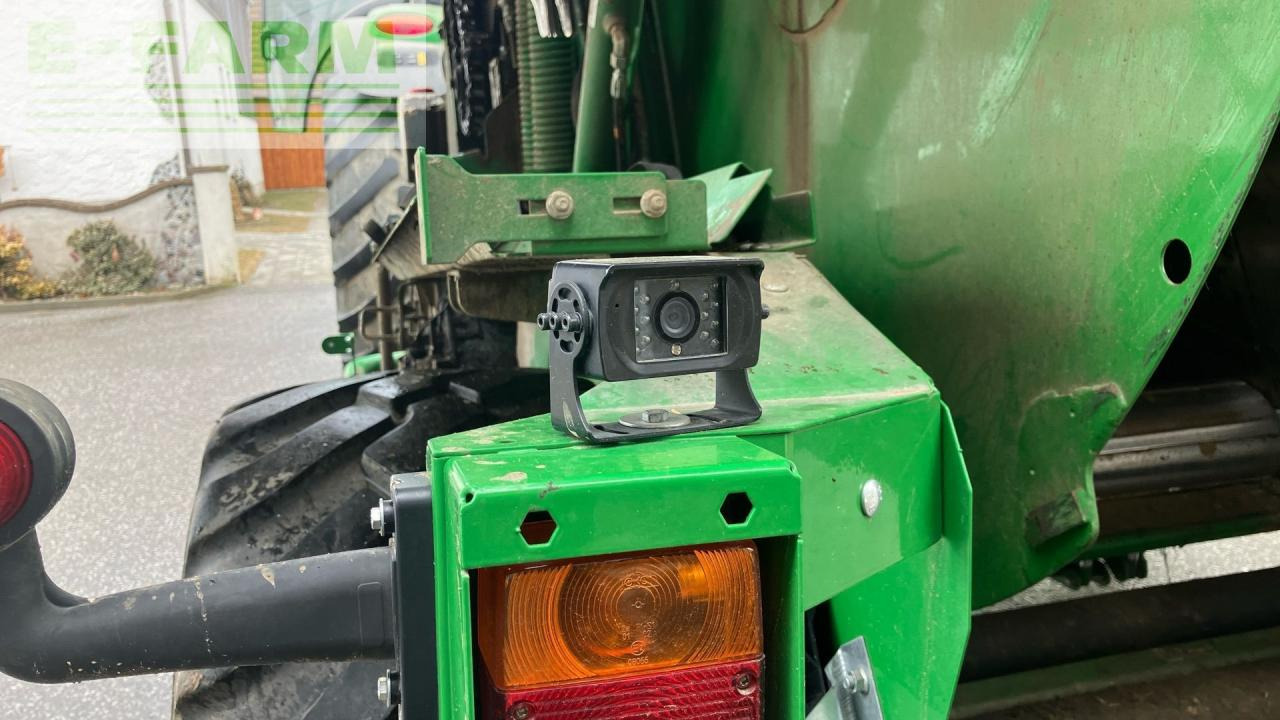 Balirka za kvadratne bale John Deere V461R: slika 27
