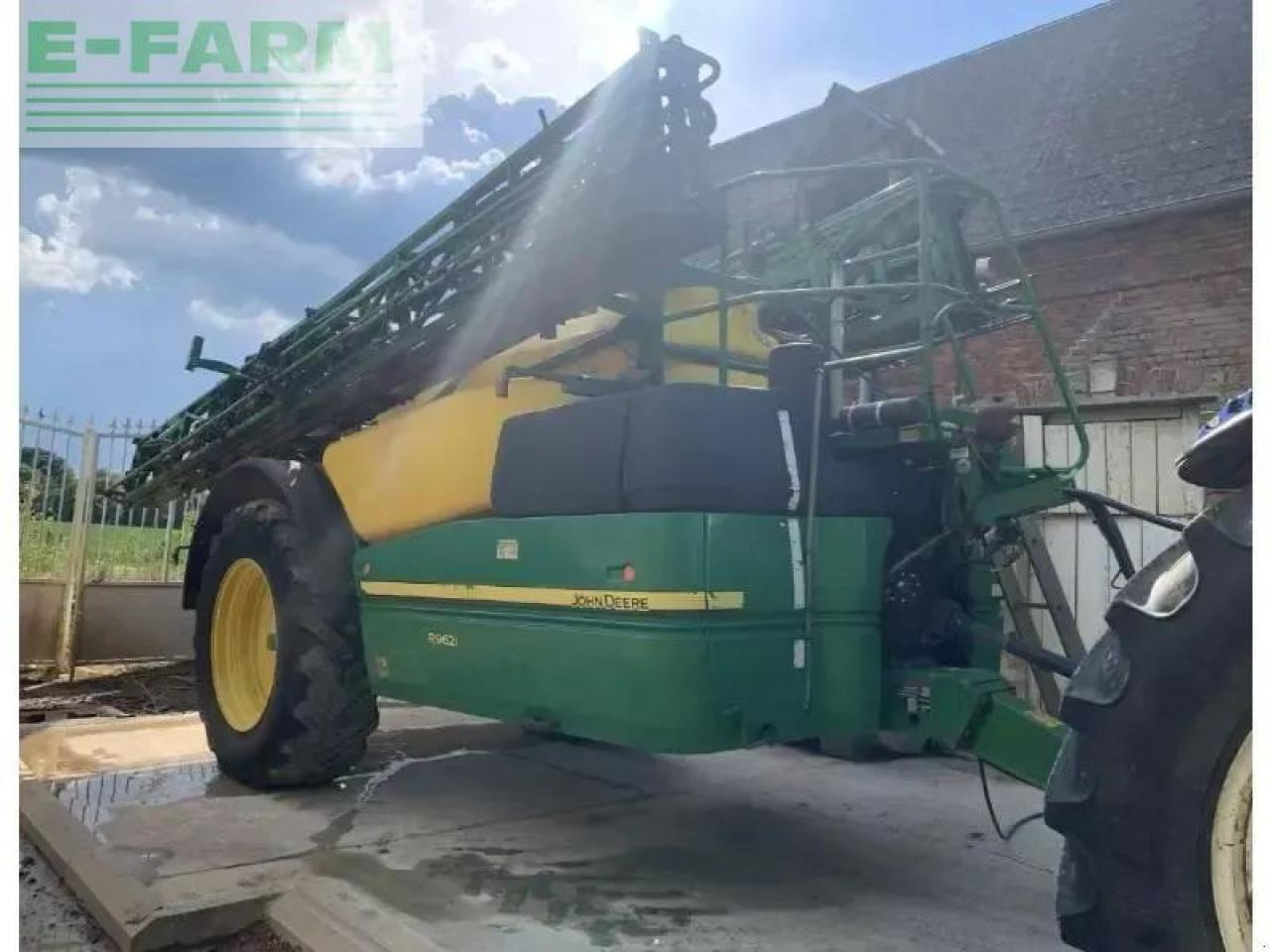John Deere m900 - Vlečna škropilnica: slika 1 John Deere m900 - Vlečna škropilnica: slika 1