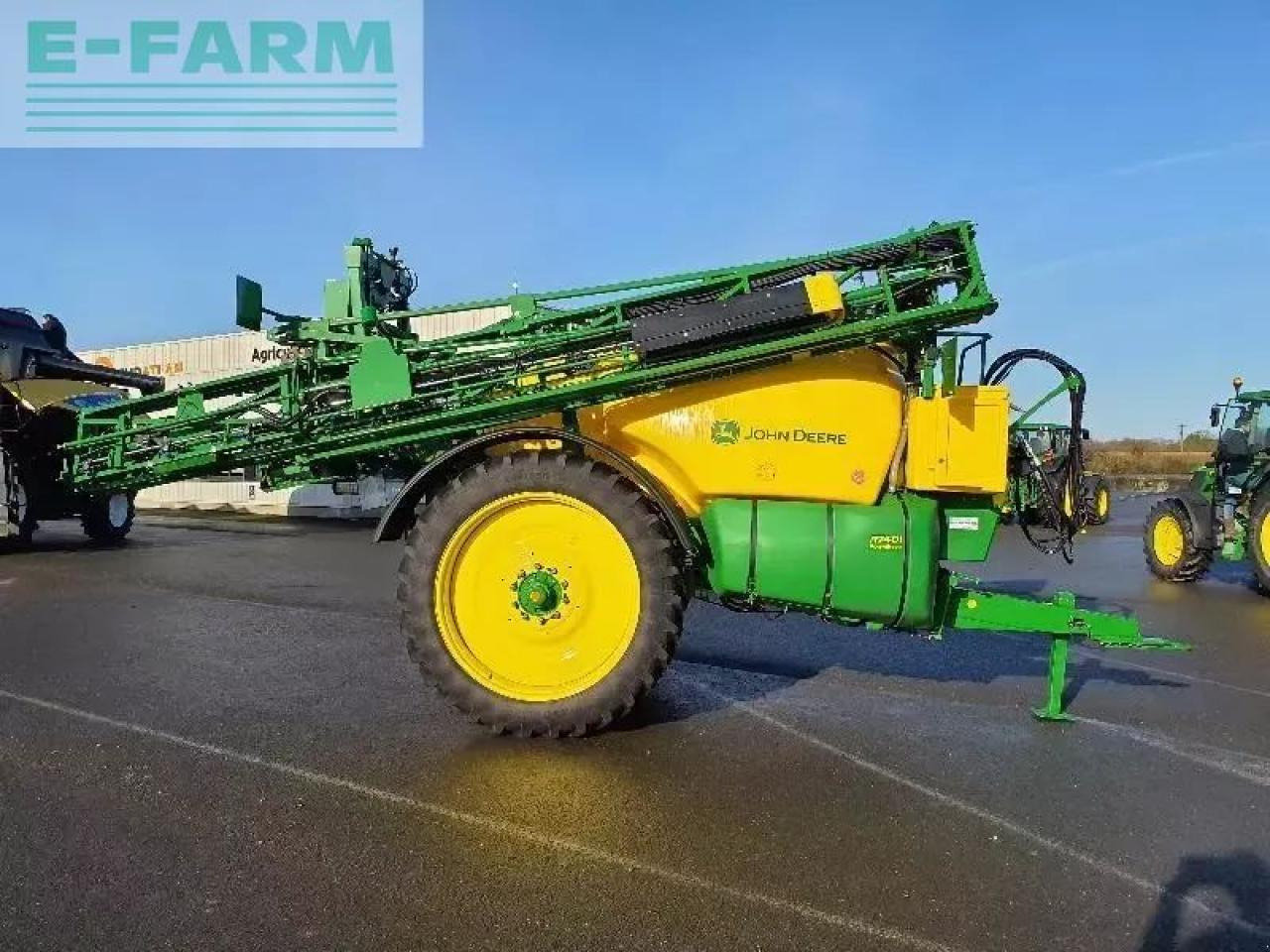 John Deere r740i - Vlečna škropilnica: slika 1 John Deere r740i - Vlečna škropilnica: slika 1