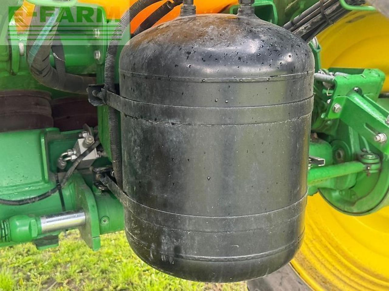 Vlečna škropilnica John Deere r952i: slika 10