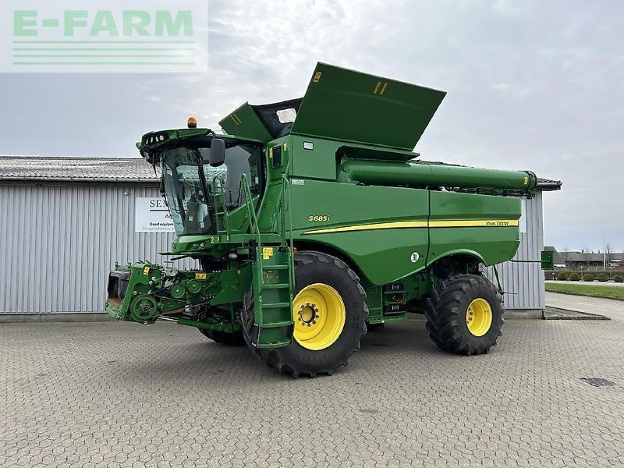 John Deere s685i - Kombajn harvester: slika 1 John Deere s685i - Kombajn harvester: slika 1