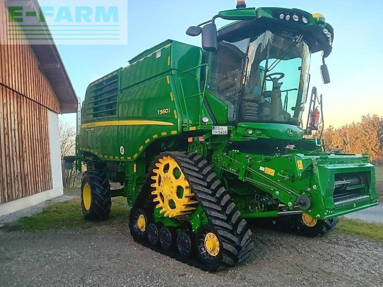 John Deere t 560 i - Kombajn harvester: slika 1 John Deere t 560 i - Kombajn harvester: slika 1