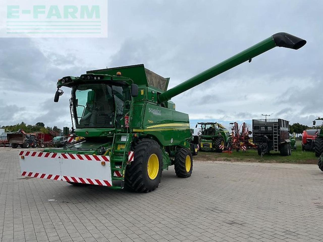 John Deere t560 - Kombajn harvester: slika 1 John Deere t560 - Kombajn harvester: slika 1