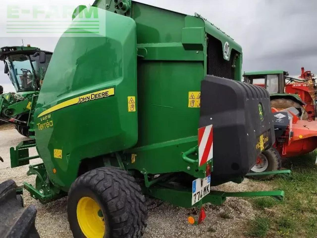 John Deere v461m - Balirka za kvadratne bale: slika 4 John Deere v461m - Balirka za kvadratne bale: slika 4