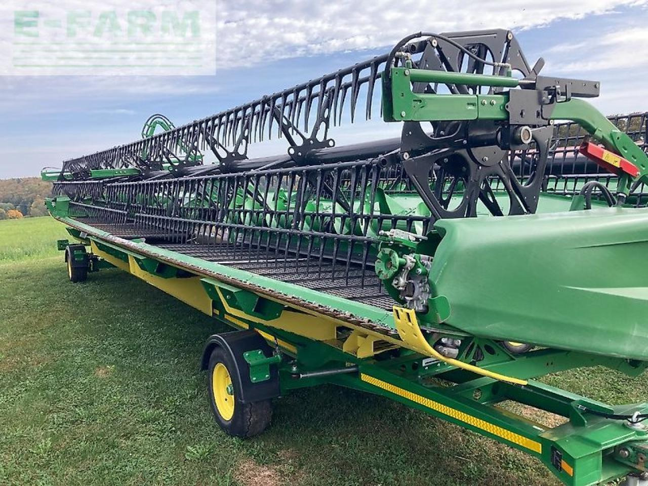 Kombajn harvester John Deere x9 1100: slika 33 Kombajn harvester John Deere x9 1100: slika 33