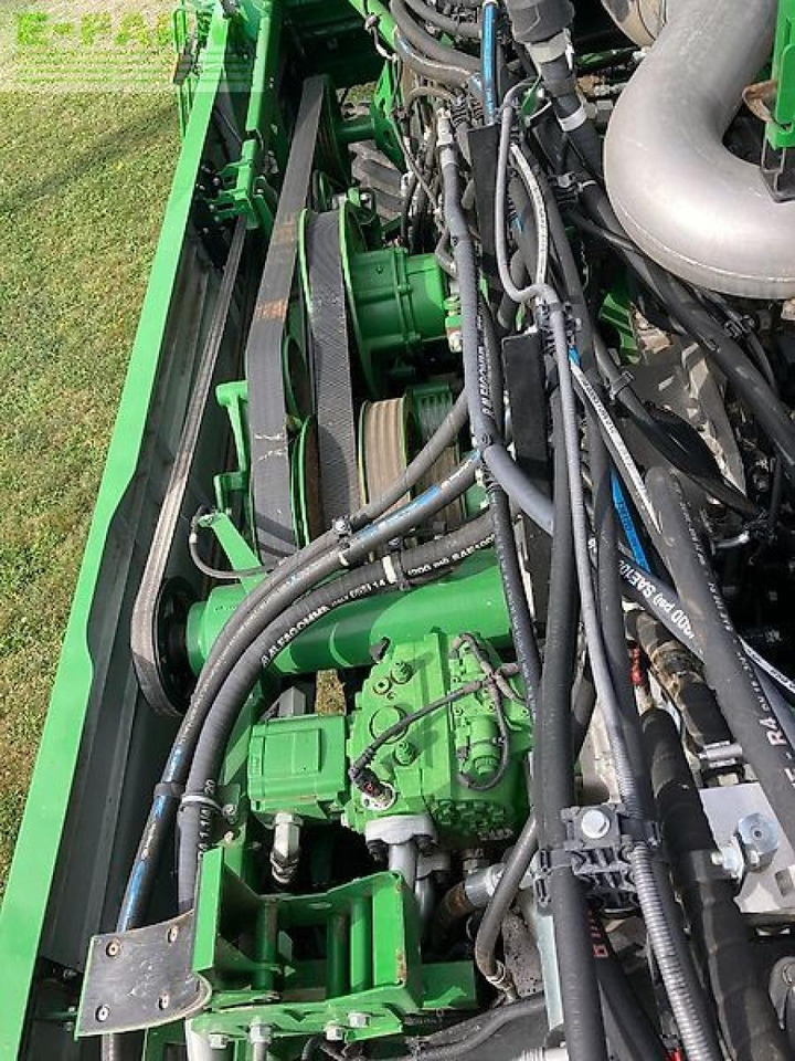 Kombajn harvester John Deere x9 1100: slika 9 Kombajn harvester John Deere x9 1100: slika 9
