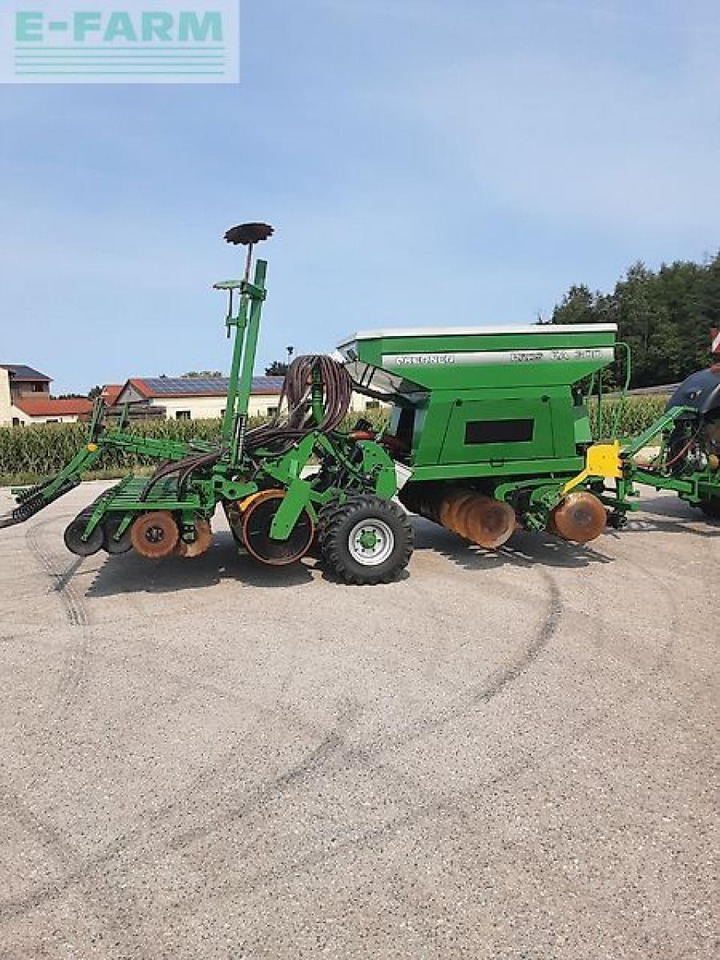 Kerner eros ea 300 - Sejalnica: slika 1 Kerner eros ea 300 - Sejalnica: slika 1