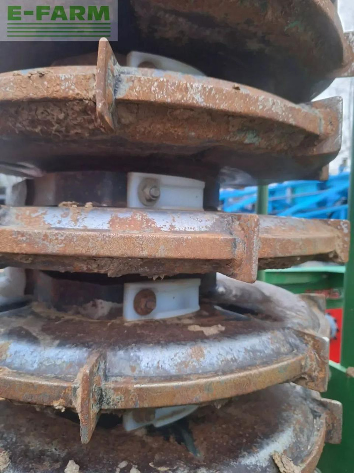 Kerner x3 - Kultivator: slika 4 Kerner x3 - Kultivator: slika 4