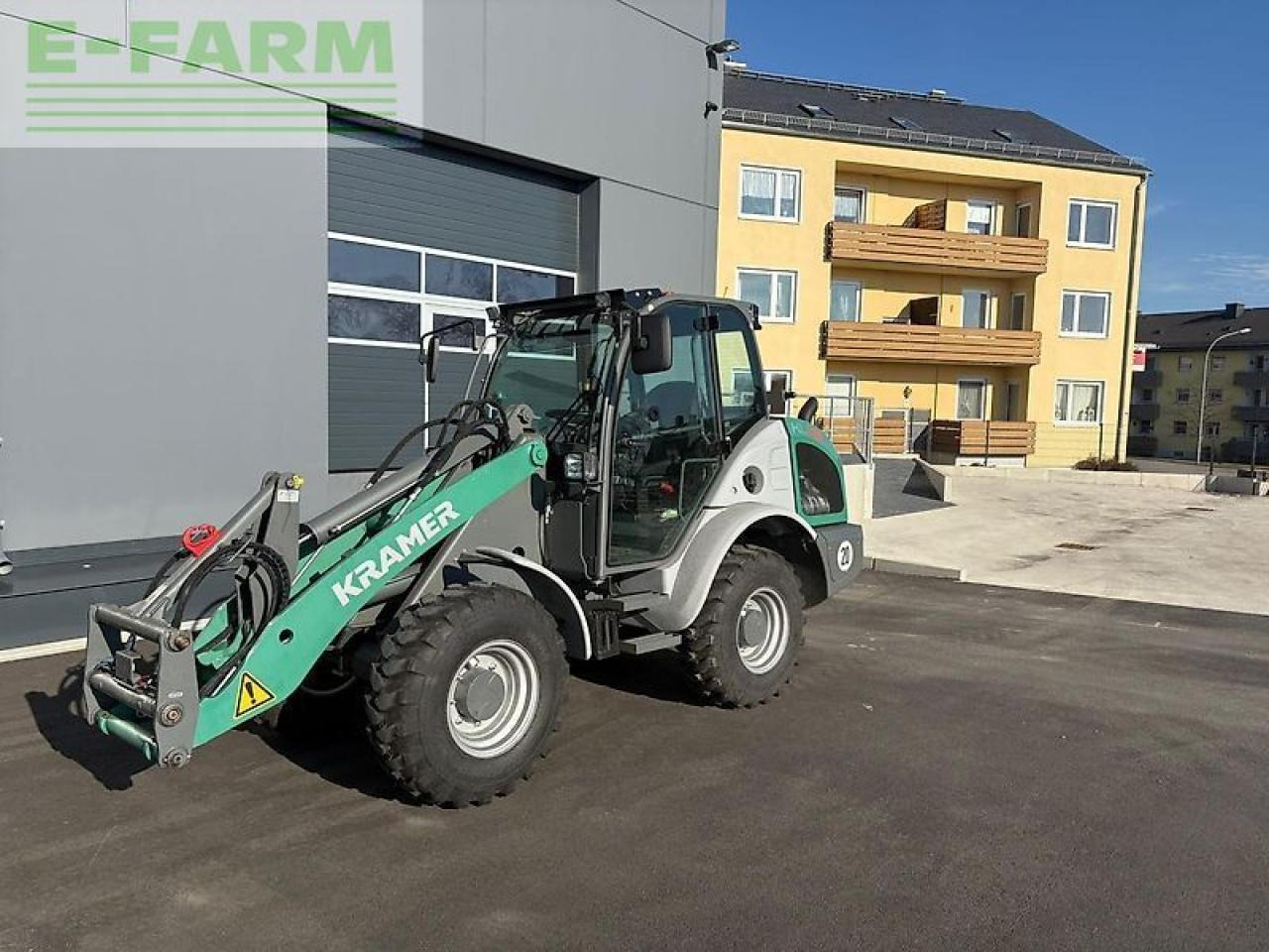 Kramer kl33.5 - Mini bager: slika 2 Kramer kl33.5 - Mini bager: slika 2