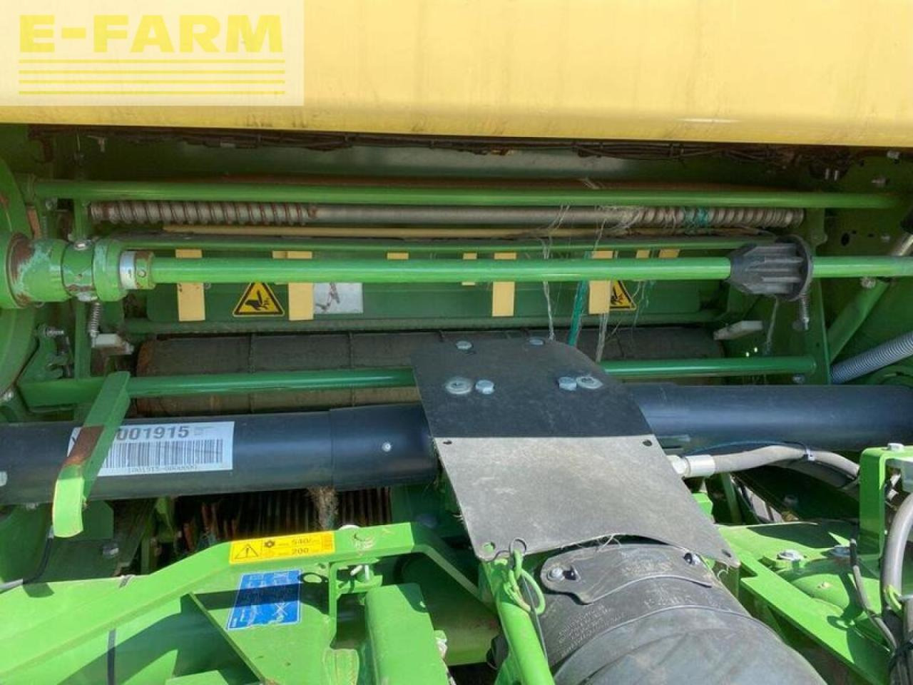 Krone comprima cf 155 presswickelkombi - Balirka za kvadratne bale: slika 4 Krone comprima cf 155 presswickelkombi - Balirka za kvadratne bale: slika 4
