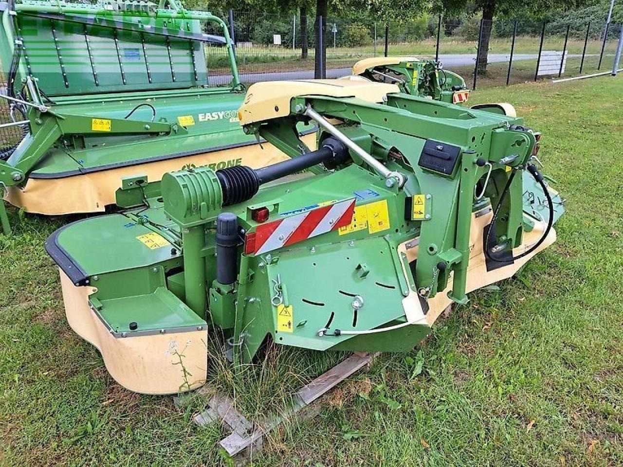 Krone easy cut f 320 cv - Kosilnica: slika 2 Krone easy cut f 320 cv - Kosilnica: slika 2