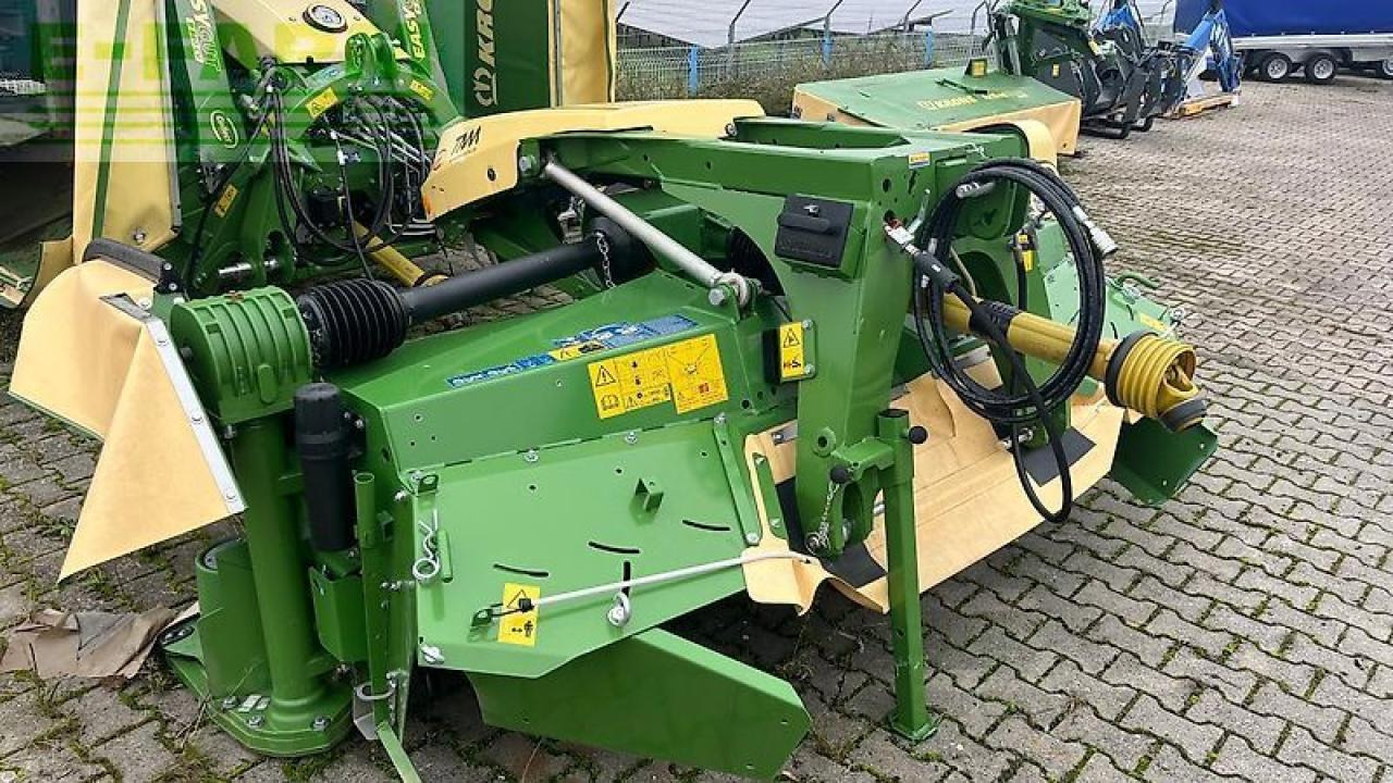 Krone easy cut f 320 cv pull gezogen - Kosilnica: slika 2 Krone easy cut f 320 cv pull gezogen - Kosilnica: slika 2