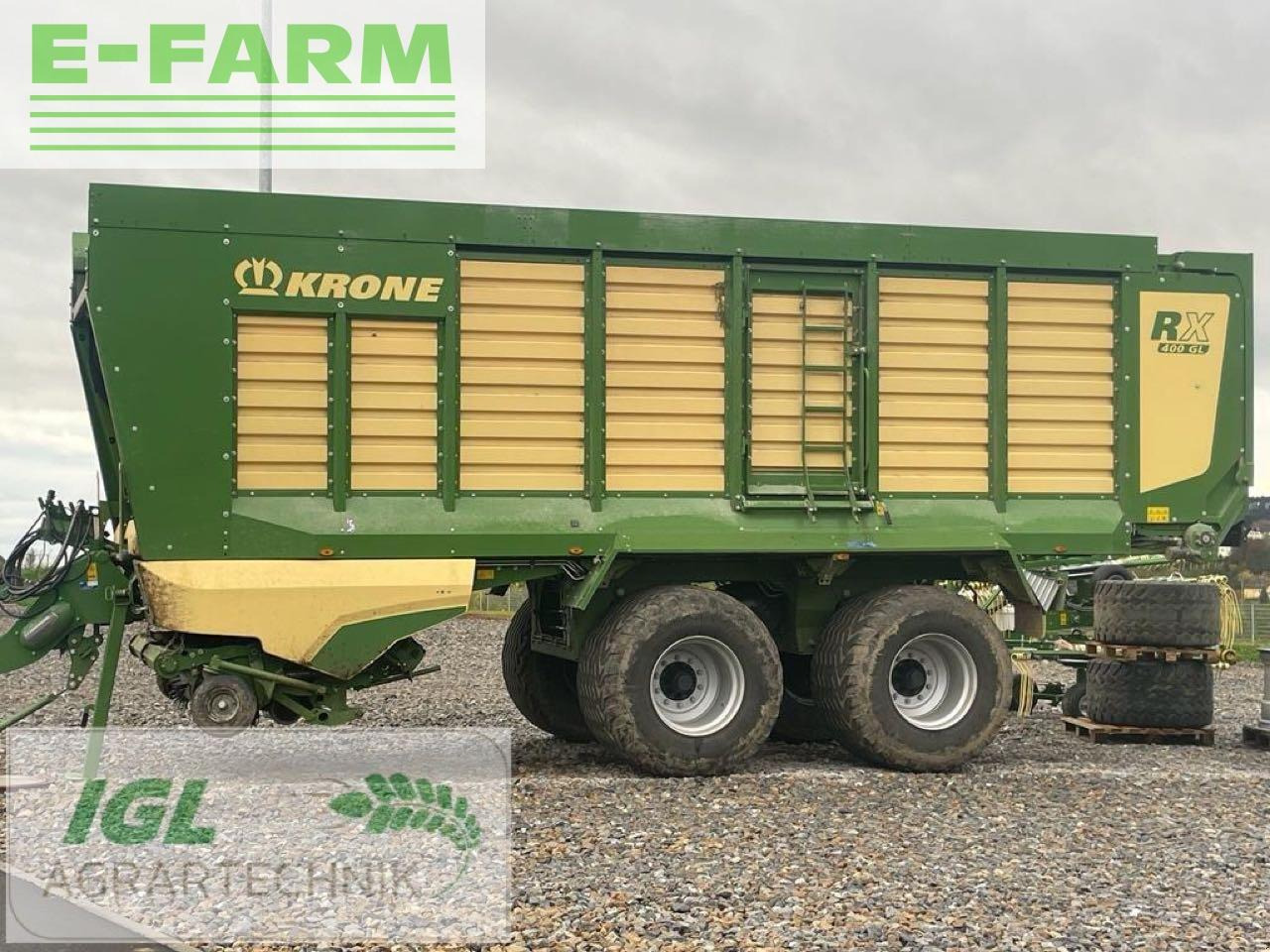 Krone rx 400 gl tt301-20 - Samo-nakladalni voz: slika 2 Krone rx 400 gl tt301-20 - Samo-nakladalni voz: slika 2