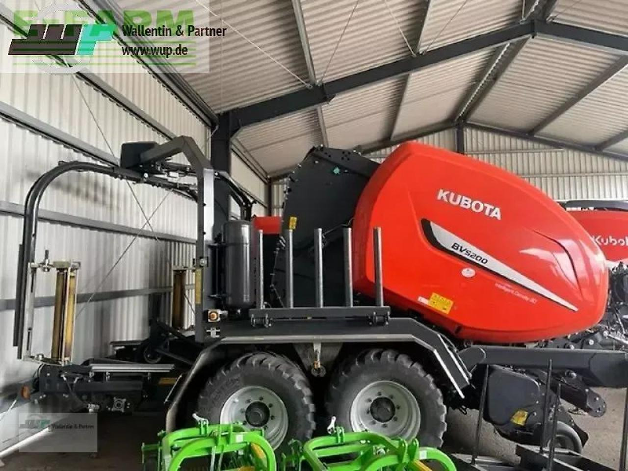 Kubota bv5200 sc14n flexiwrap - Balirka za kvadratne bale: slika 1 Kubota bv5200 sc14n flexiwrap - Balirka za kvadratne bale: slika 1