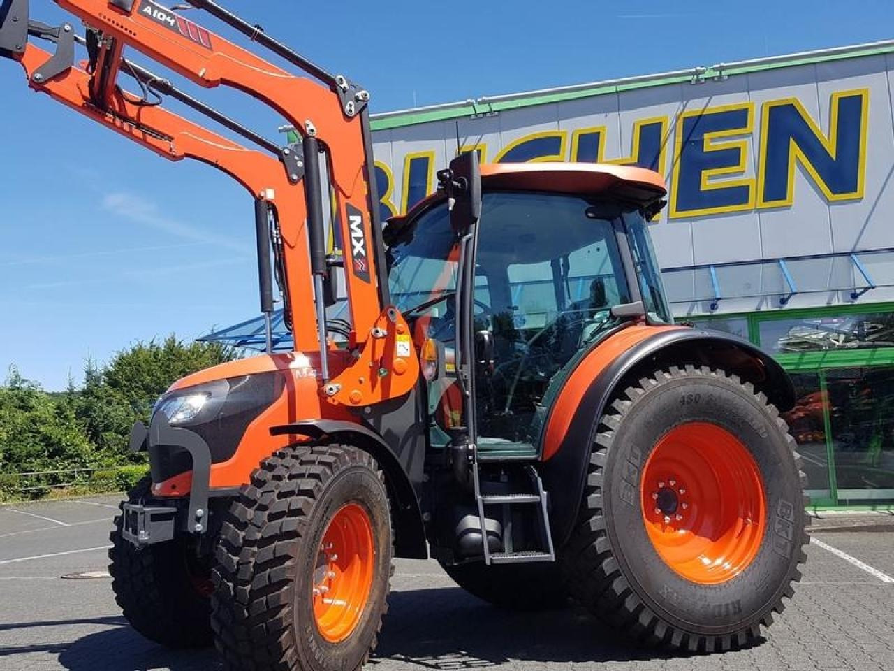Kubota m4-073 cab 36x36 - Traktor: slika 4 Kubota m4-073 cab 36x36 - Traktor: slika 4