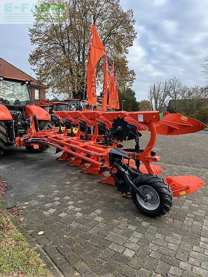 Kubota rm4005 v - Plug: slika 3 Kubota rm4005 v - Plug: slika 3
