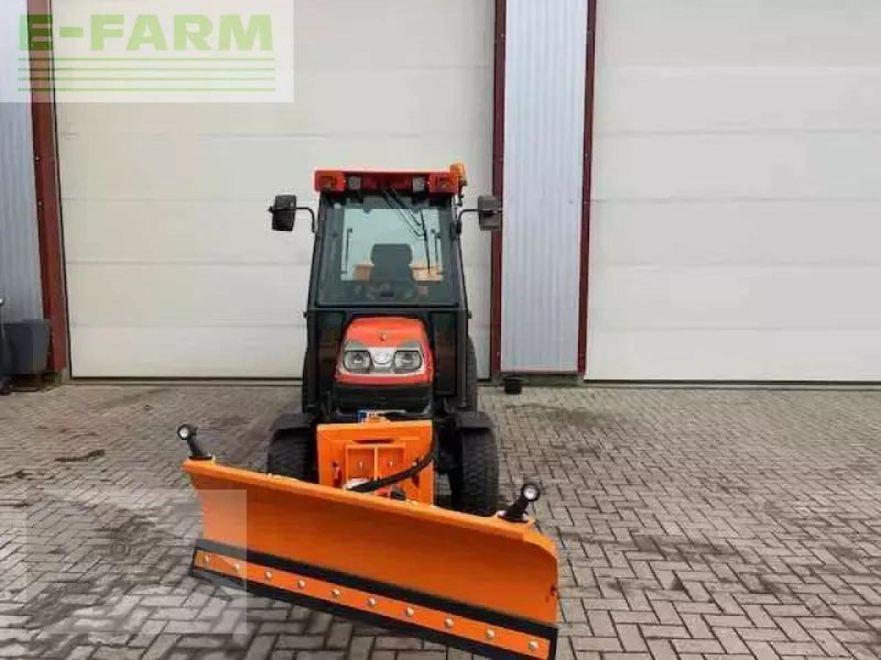 Kubota stv 32 - Traktor: slika 5 Kubota stv 32 - Traktor: slika 5