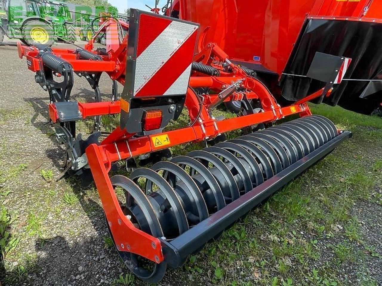 Kuhn cultimer 300 ns - Kultivator: slika 3 Kuhn cultimer 300 ns - Kultivator: slika 3