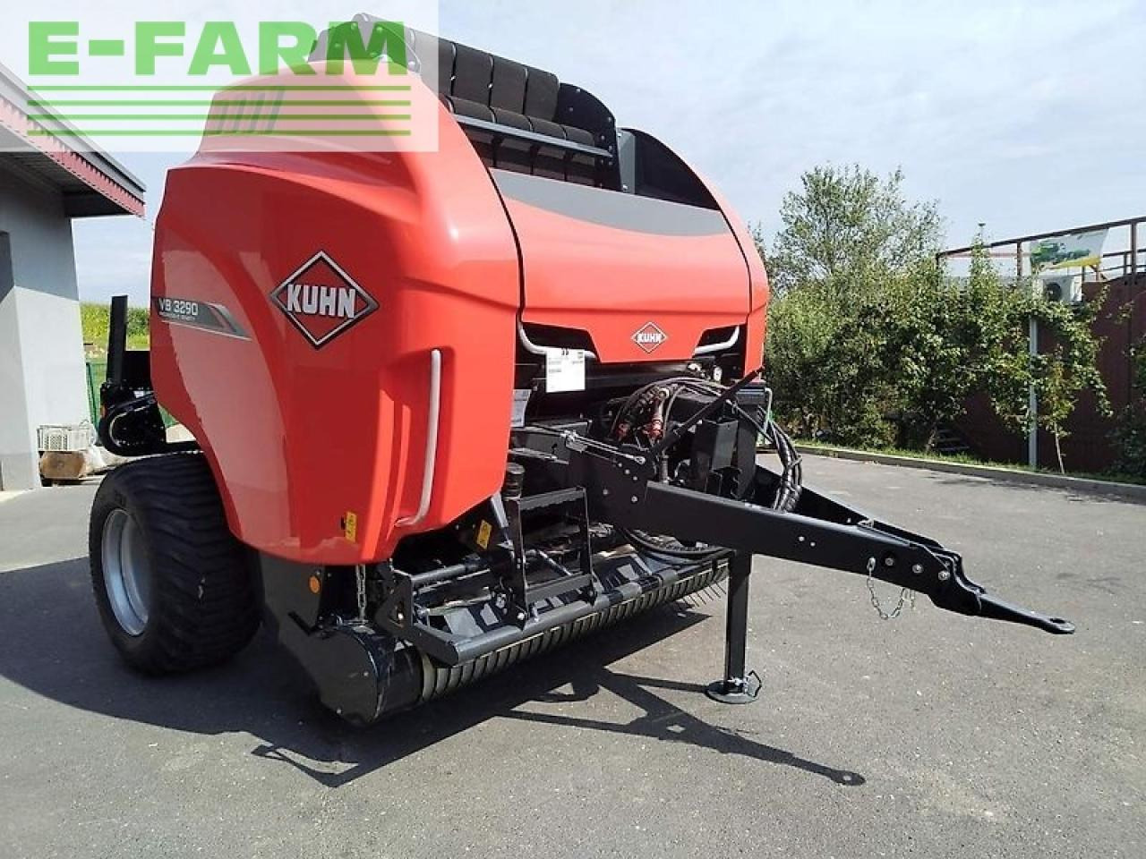 Kuhn vb 3290 - Balirka za kvadratne bale: slika 2 Kuhn vb 3290 - Balirka za kvadratne bale: slika 2
