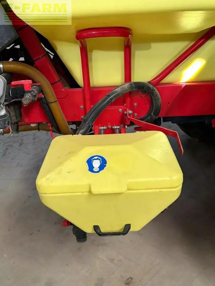 Vlečna škropilnica Kverneland ikarus s 38: slika 9